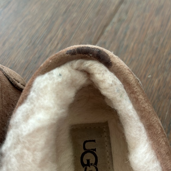 Ugg slippers - Picture 8 of 9